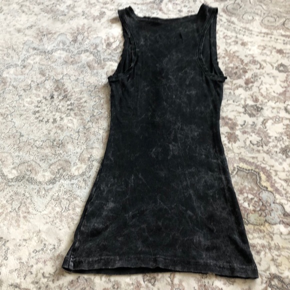 Guess tee - Picture 6 of 9